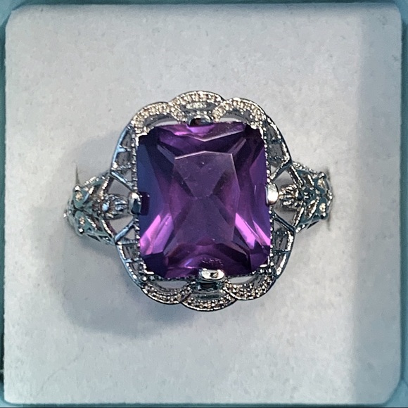 💜🆕 Vintage Amethyst Purple Gemstone Silver Ring - Picture 2 of 9